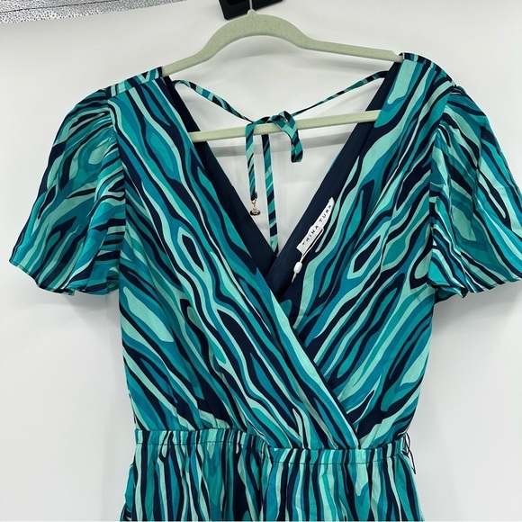 NEW Trina Turk Coastal Women's Planetary 2 Mini Dress Size Medium $328 - Picture 5 of 10